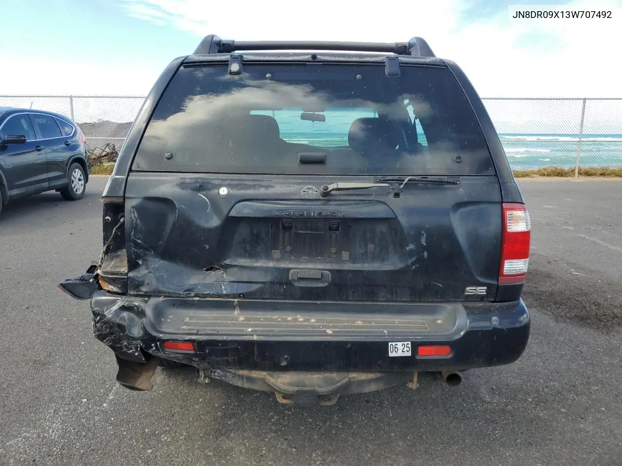 2003 Nissan Pathfinder Le VIN: JN8DR09X13W707492 Lot: 60746795