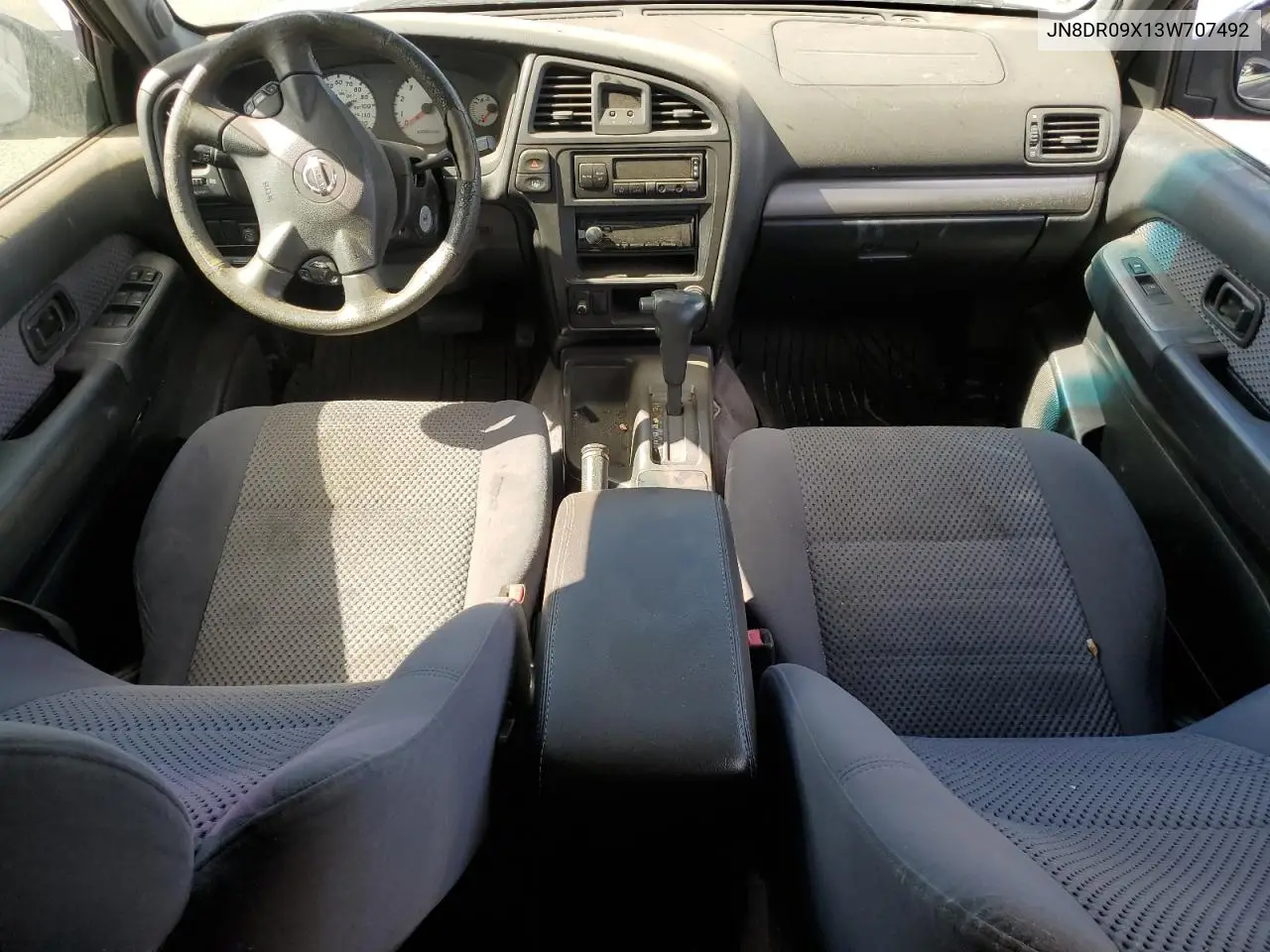2003 Nissan Pathfinder Le VIN: JN8DR09X13W707492 Lot: 60746795