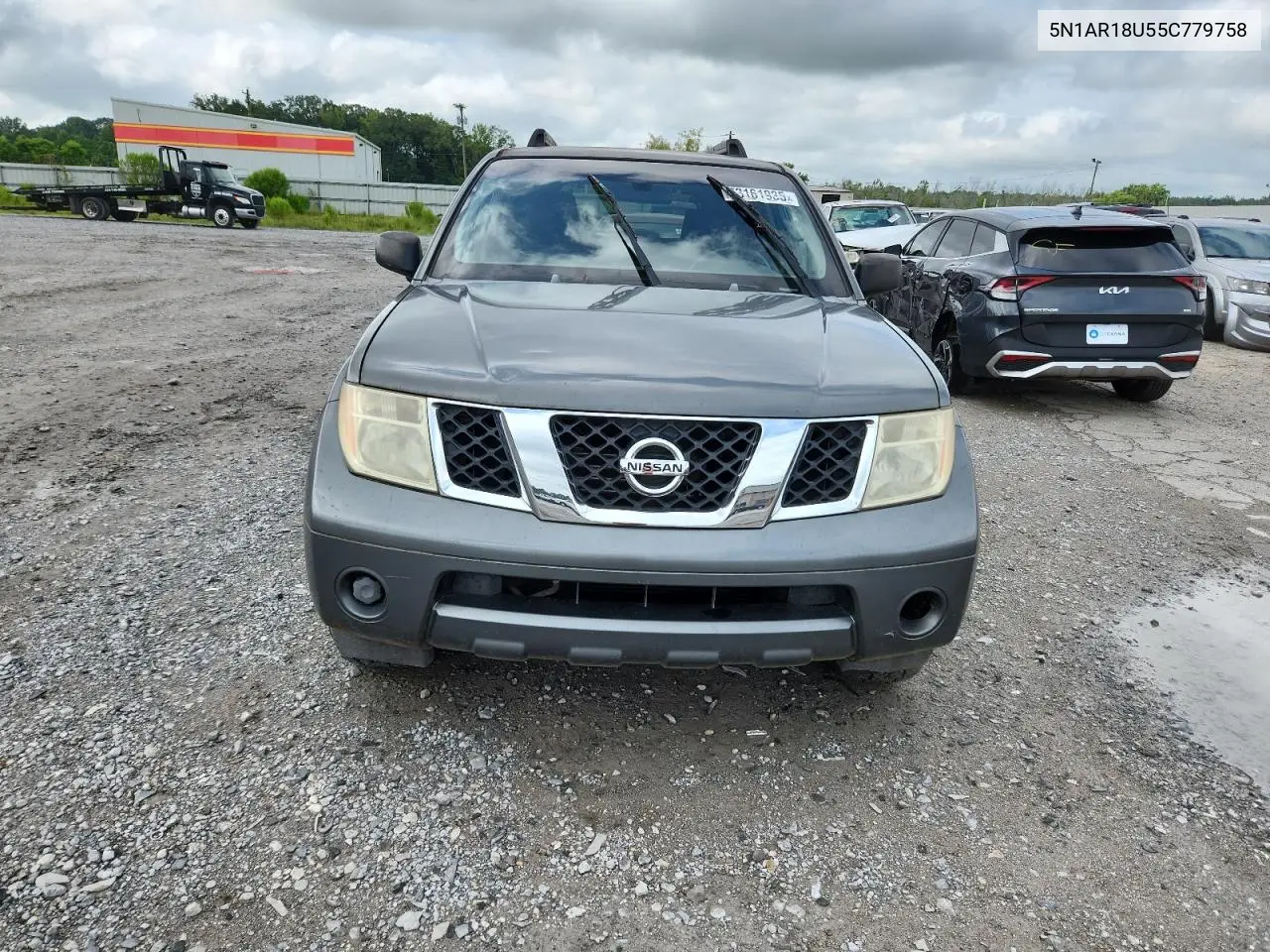 2005 Nissan Pathfinder Le VIN: 5N1AR18U55C779758 Lot: 63161935