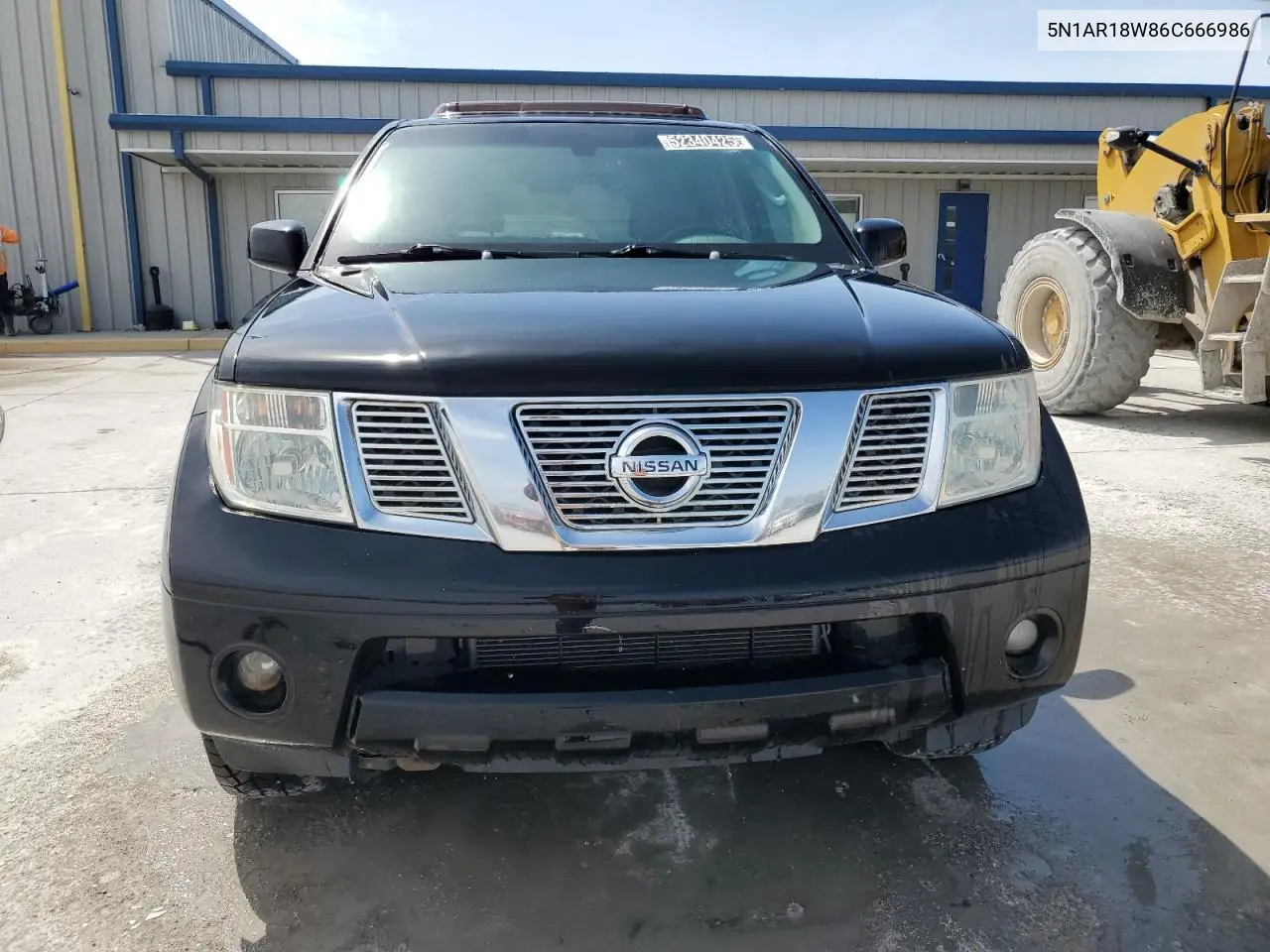 2006 Nissan Pathfinder Le VIN: 5N1AR18W86C666986 Lot: 52340425