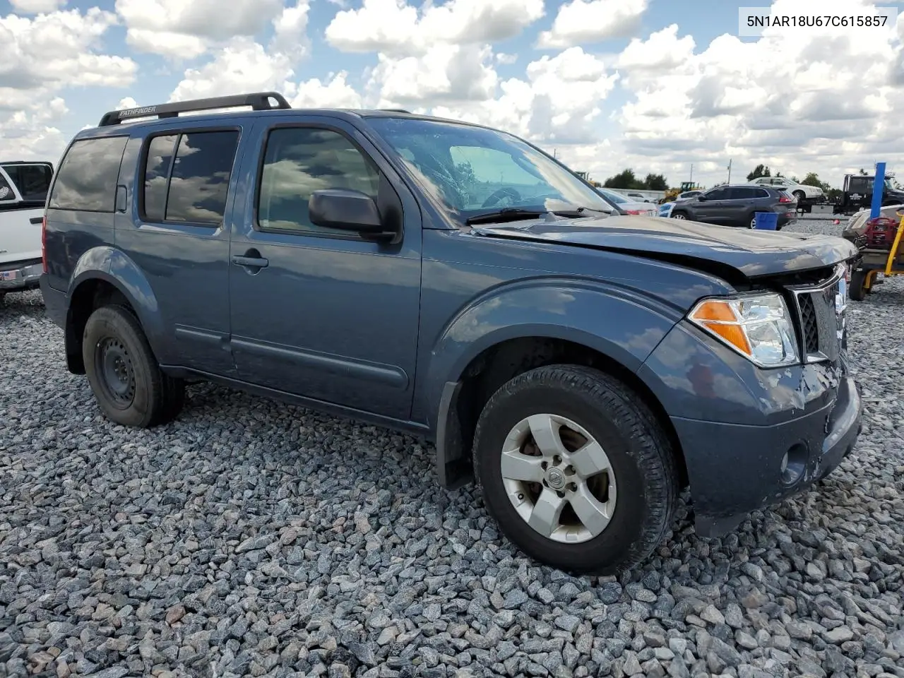 2007 Nissan Pathfinder Le VIN: 5N1AR18U67C615857 Lot: 61925265