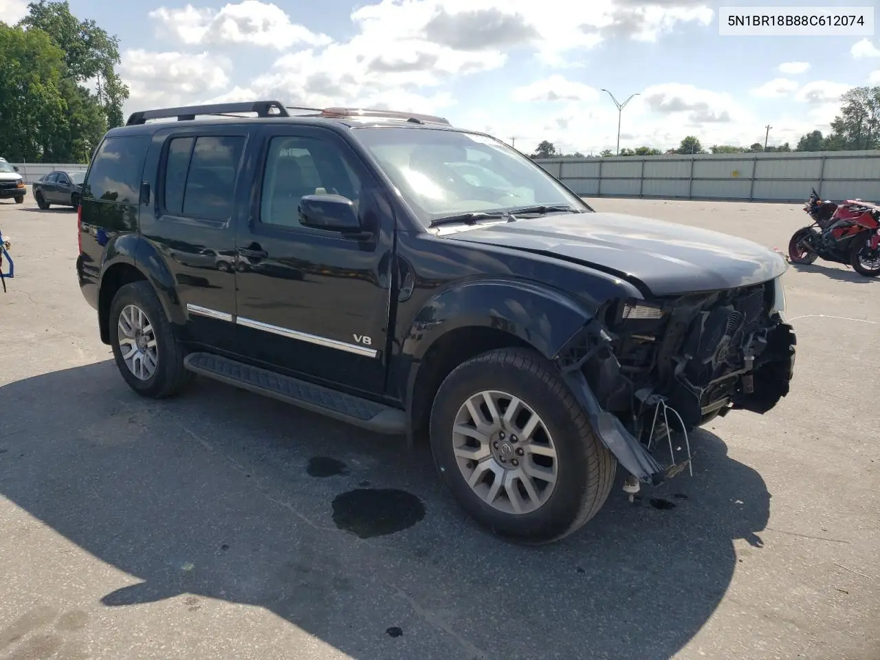 2008 Nissan Pathfinder Le VIN: 5N1BR18B88C612074 Lot: 62854385