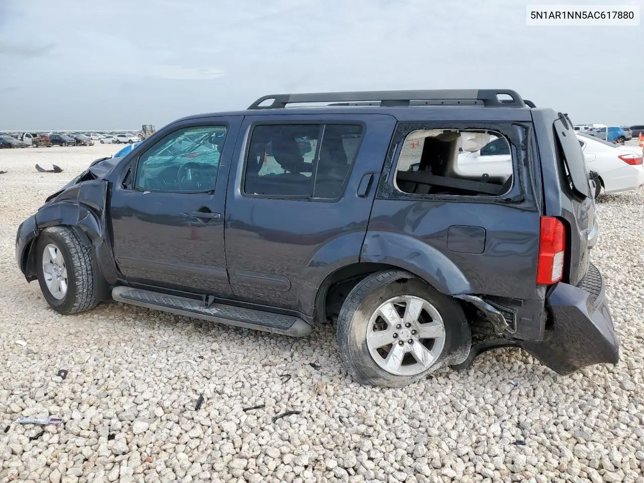 2010 Nissan Pathfinder S VIN: 5N1AR1NN5AC617880 Lot: 62767475