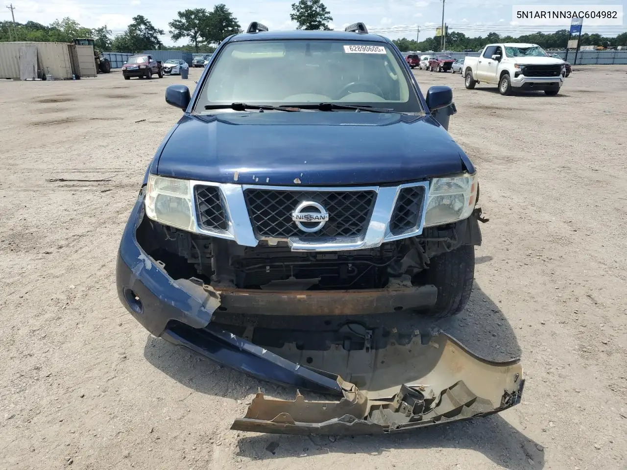 2010 Nissan Pathfinder S VIN: 5N1AR1NN3AC604982 Lot: 62890605