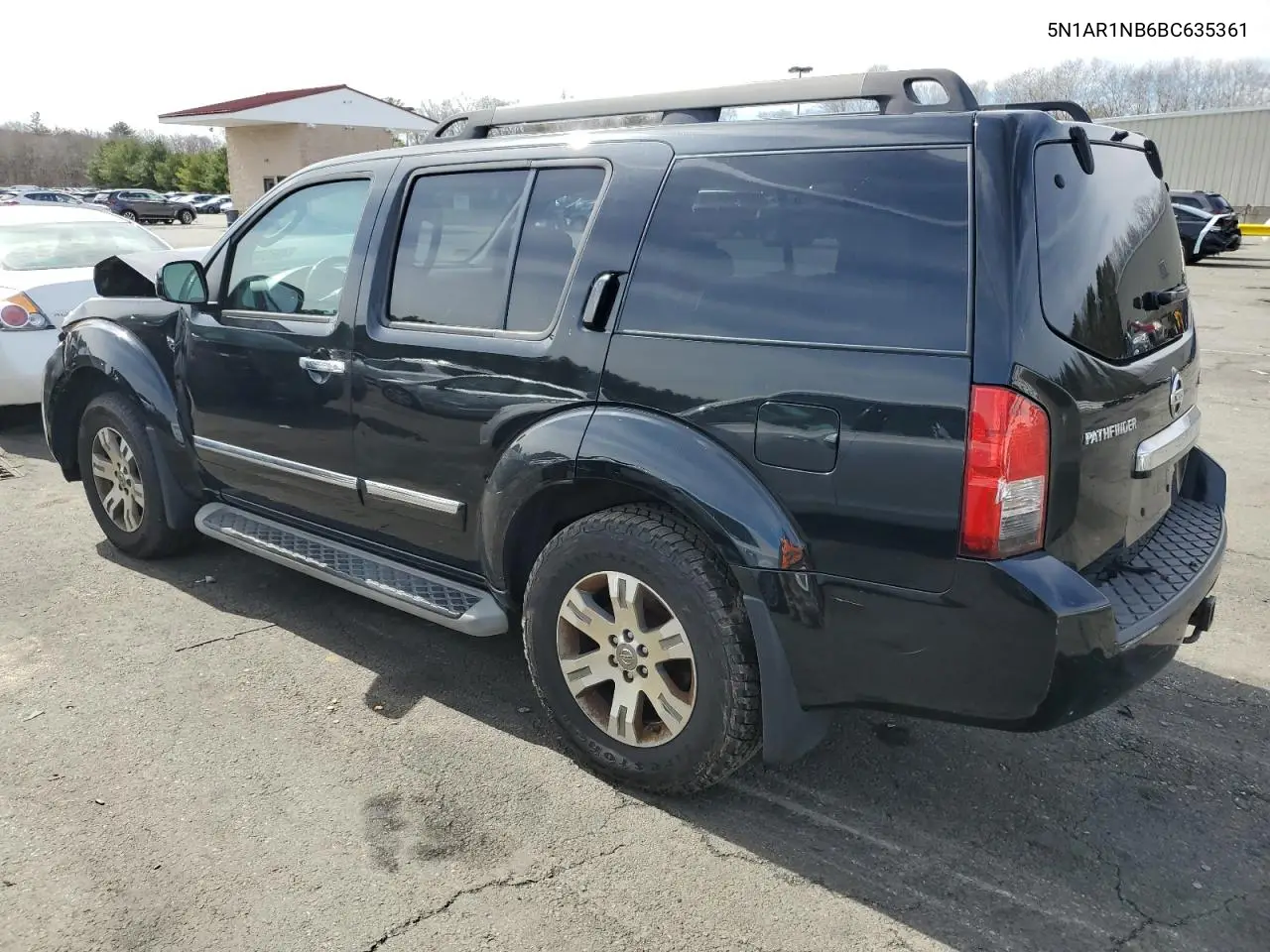 2011 Nissan Pathfinder S VIN: 5N1AR1NB6BC635361 Lot: 49506675