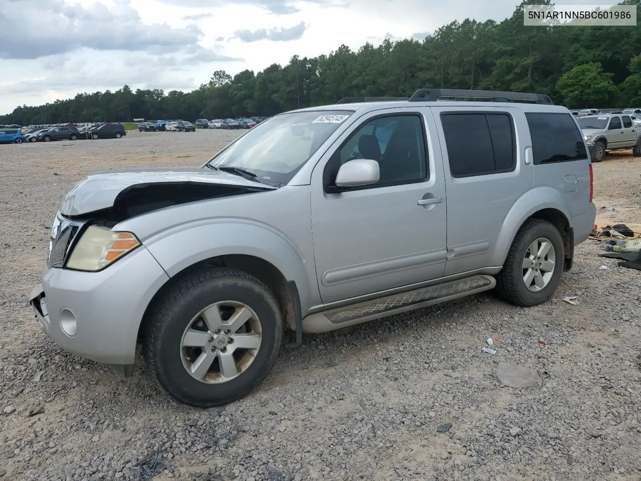 2011 Nissan Pathfinder S VIN: 5N1AR1NN5BC601986 Lot: 62945145