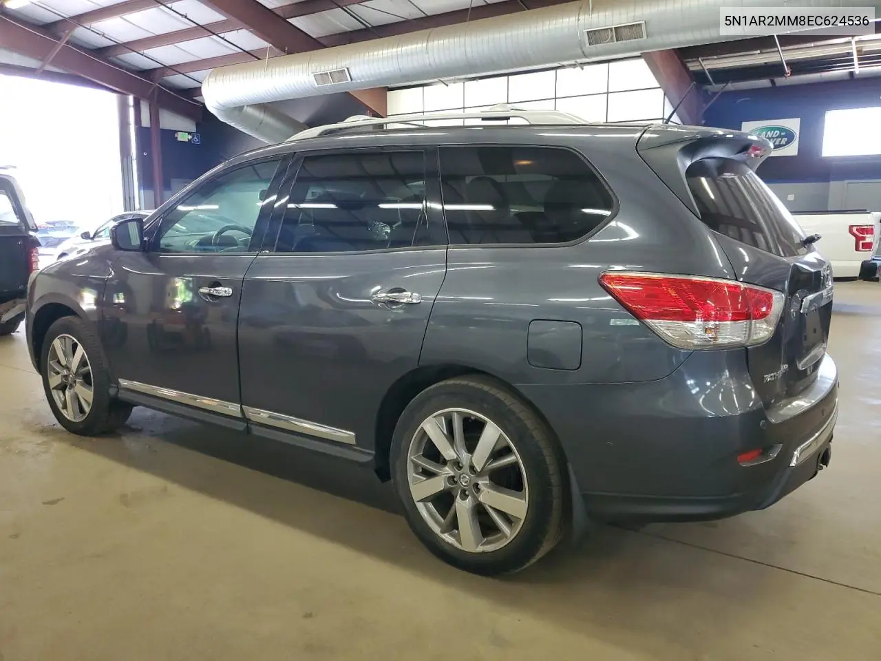 2014 Nissan Pathfinder S VIN: 5N1AR2MM8EC624536 Lot: 63219055