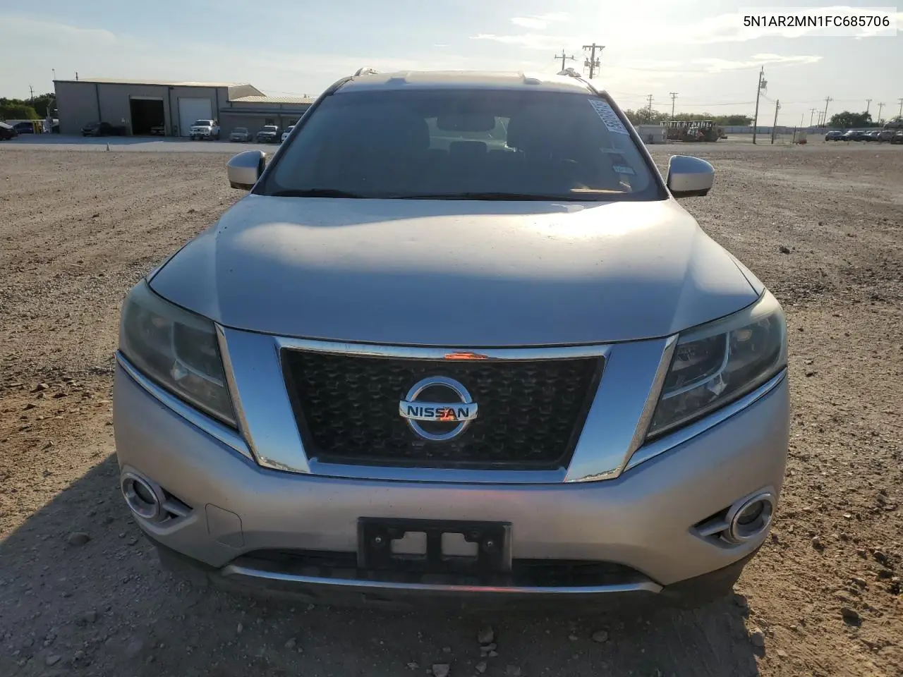 2015 Nissan Pathfinder S VIN: 5N1AR2MN1FC685706 Lot: 56060515