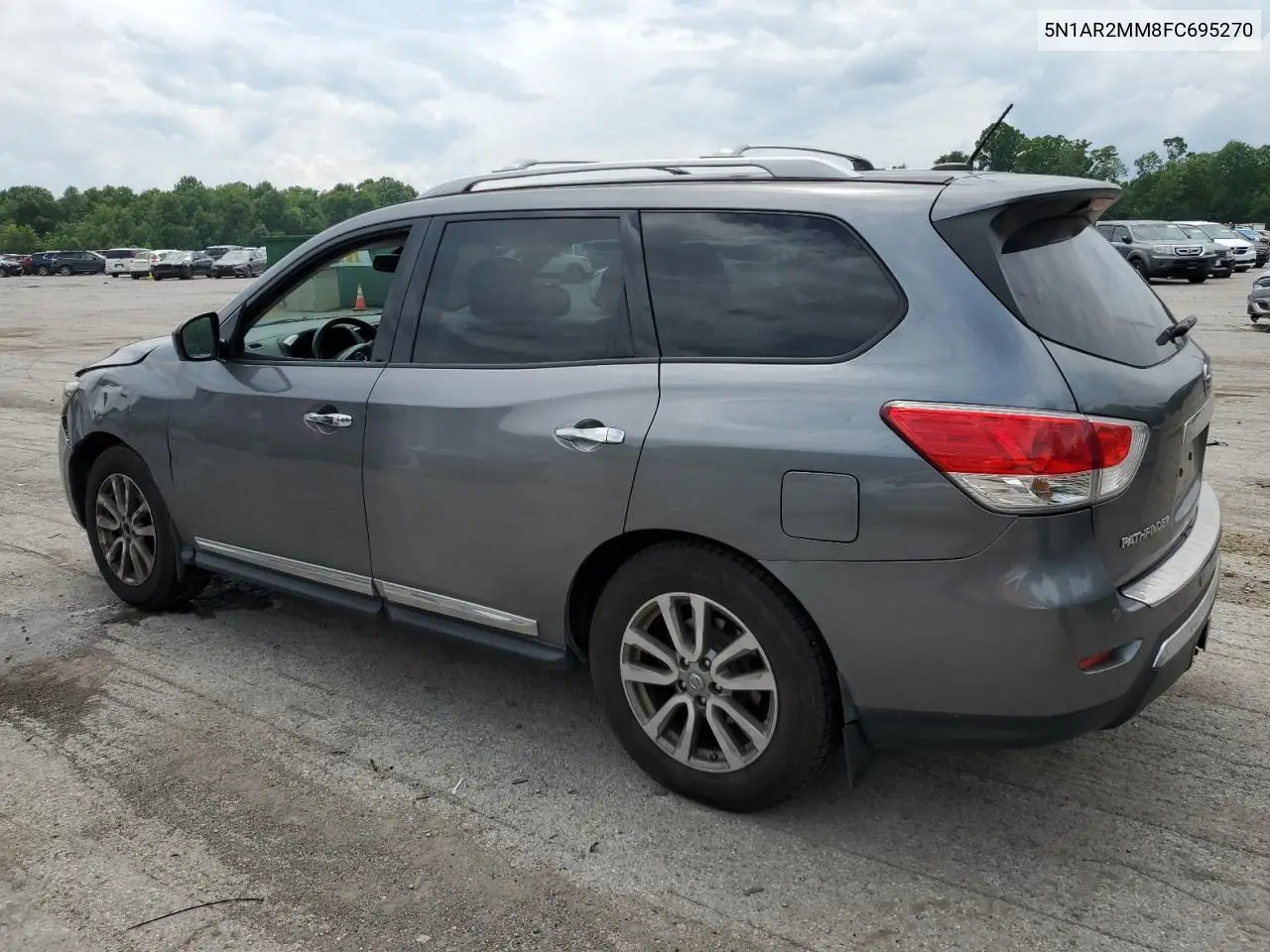 2015 Nissan Pathfinder S VIN: 5N1AR2MM8FC695270 Lot: 62685795
