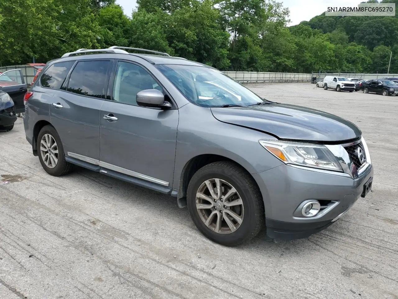 2015 Nissan Pathfinder S VIN: 5N1AR2MM8FC695270 Lot: 62685795