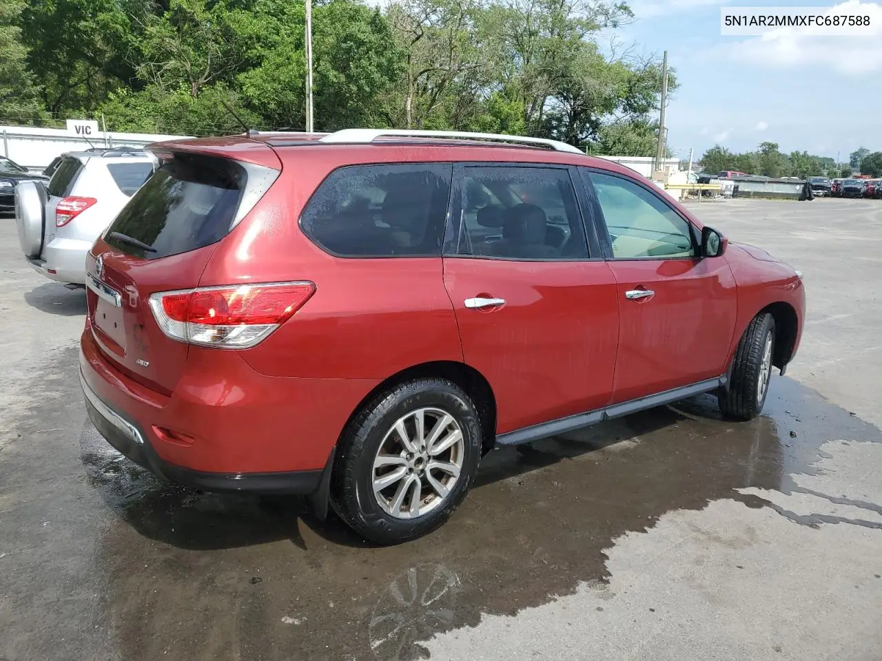 2015 Nissan Pathfinder S VIN: 5N1AR2MMXFC687588 Lot: 62910345