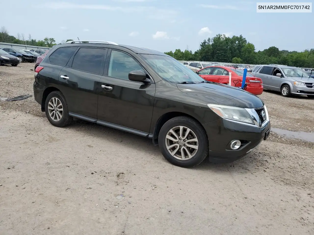 2015 Nissan Pathfinder S VIN: 5N1AR2MM0FC701742 Lot: 63276445