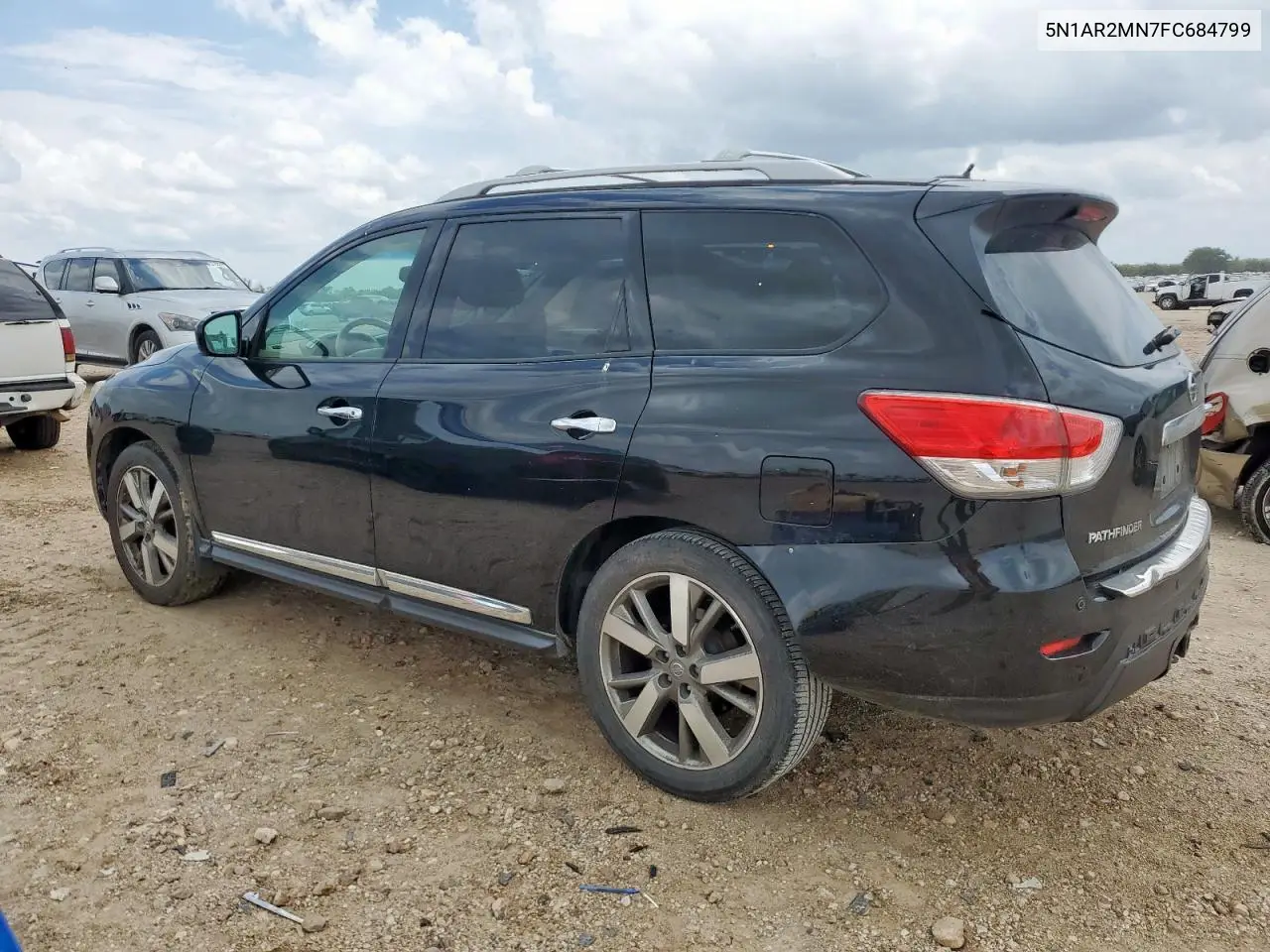 2015 Nissan Pathfinder S VIN: 5N1AR2MN7FC684799 Lot: 63605825