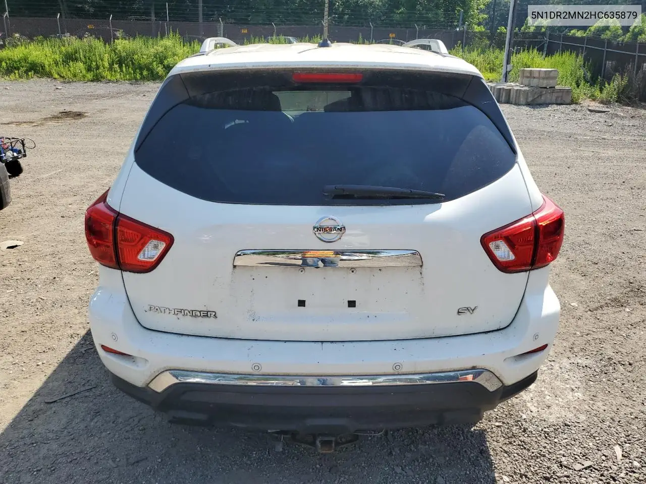 2017 Nissan Pathfinder S VIN: 5N1DR2MN2HC635879 Lot: 62212195