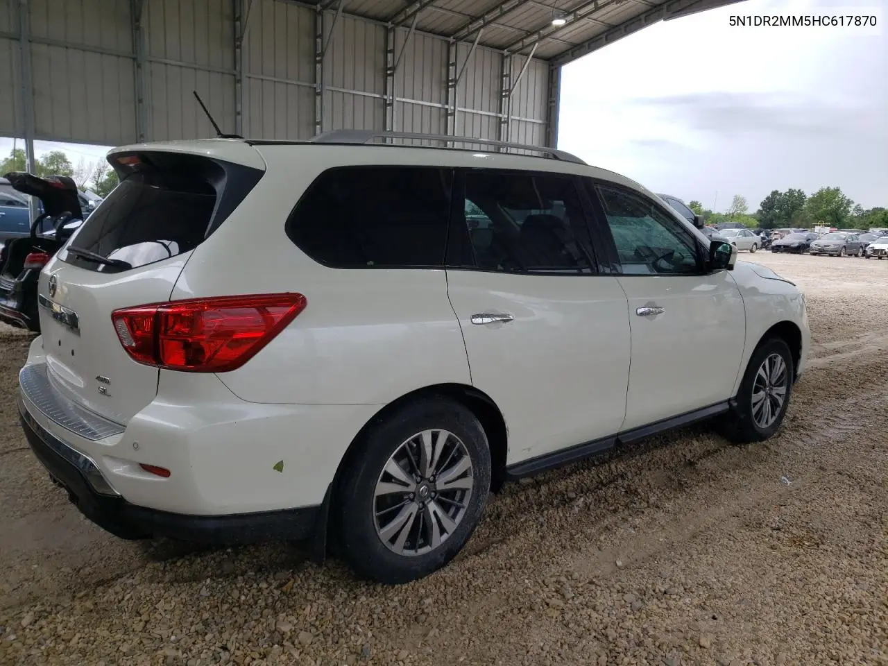 2017 Nissan Pathfinder S VIN: 5N1DR2MM5HC617870 Lot: 62700335