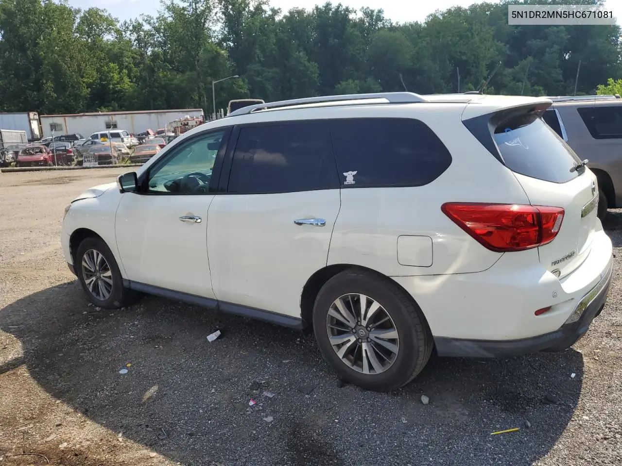 2017 Nissan Pathfinder S VIN: 5N1DR2MN5HC671081 Lot: 62905995