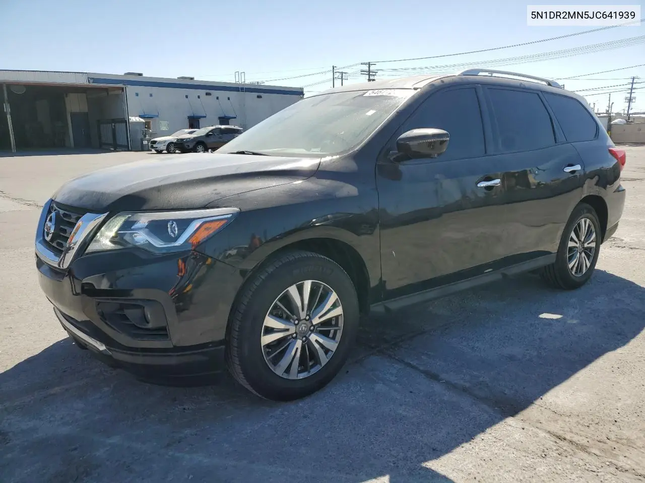 2018 Nissan Pathfinder S VIN: 5N1DR2MN5JC641939 Lot: 54677275