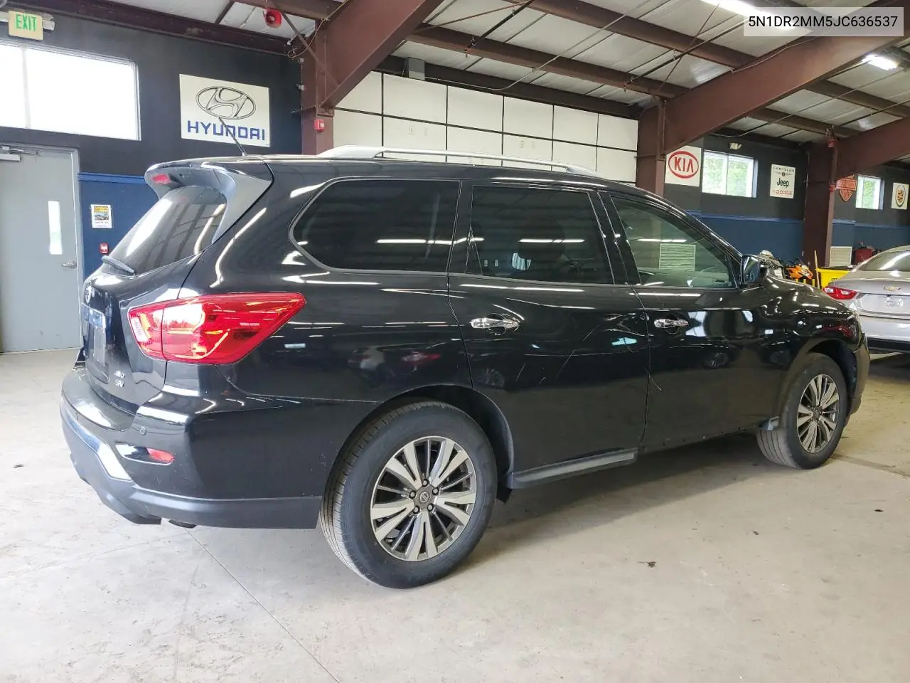 2018 Nissan Pathfinder S VIN: 5N1DR2MM5JC636537 Lot: 56322105