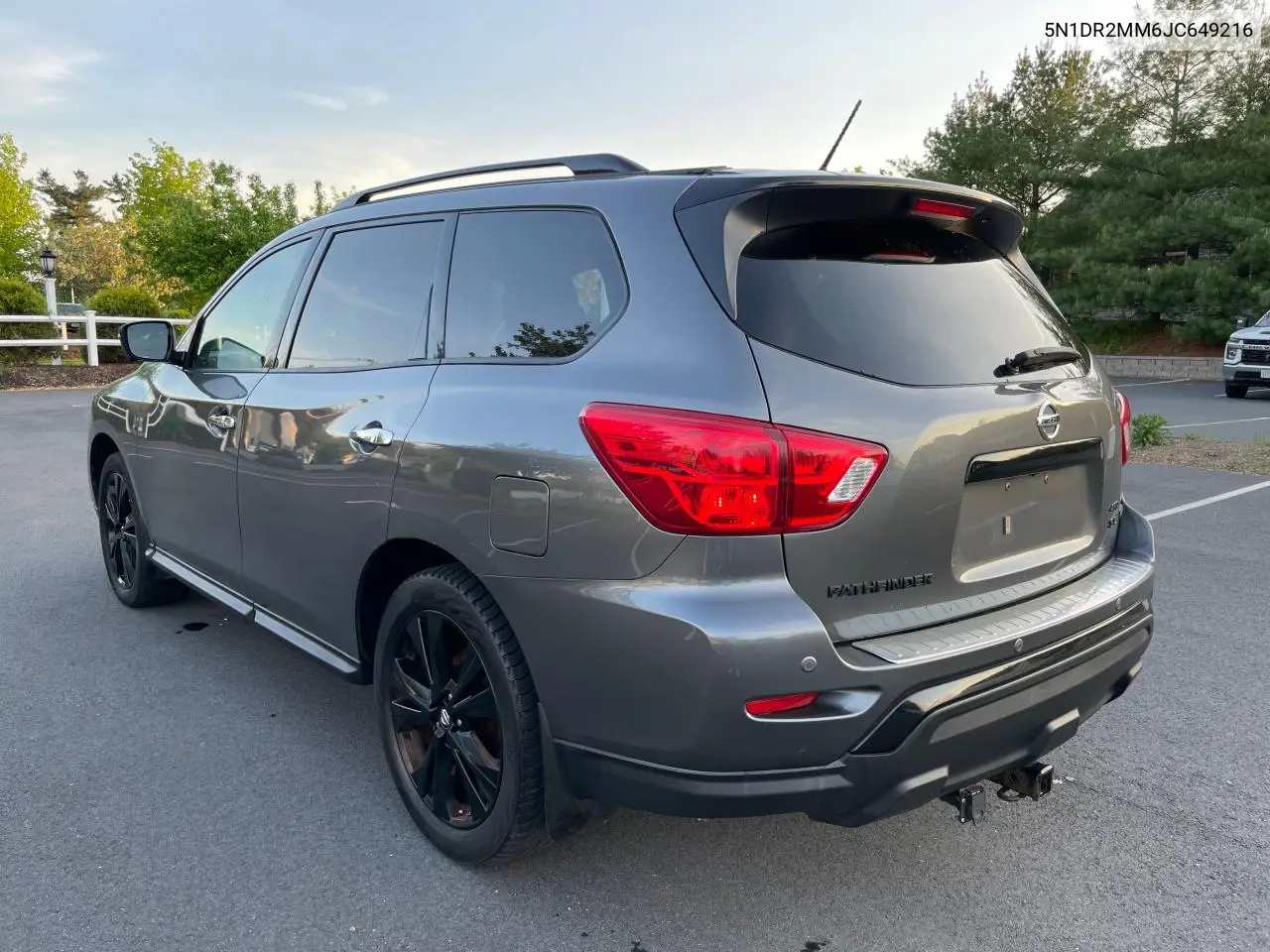 2018 Nissan Pathfinder S VIN: 5N1DR2MM6JC649216 Lot: 57184305
