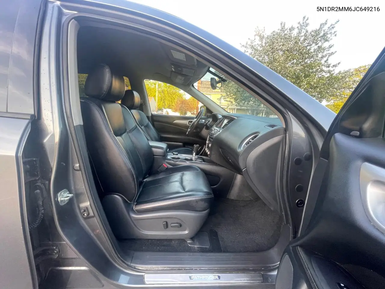 2018 Nissan Pathfinder S VIN: 5N1DR2MM6JC649216 Lot: 57184305