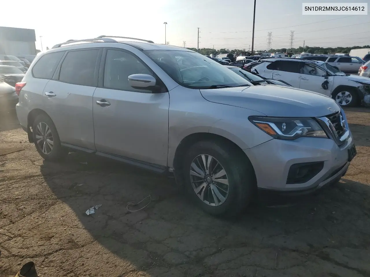 2018 Nissan Pathfinder S VIN: 5N1DR2MN3JC614612 Lot: 62236595