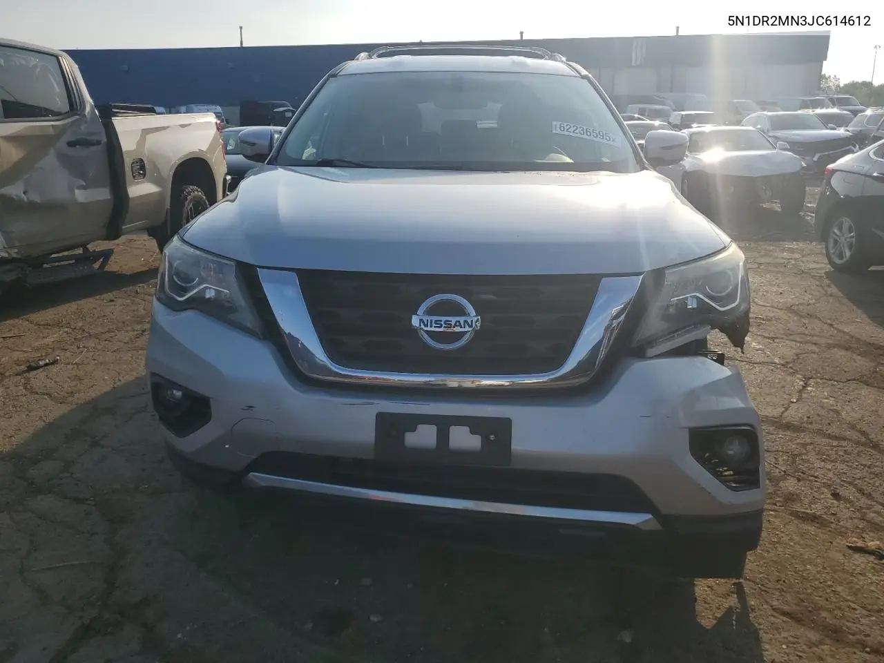 2018 Nissan Pathfinder S VIN: 5N1DR2MN3JC614612 Lot: 62236595