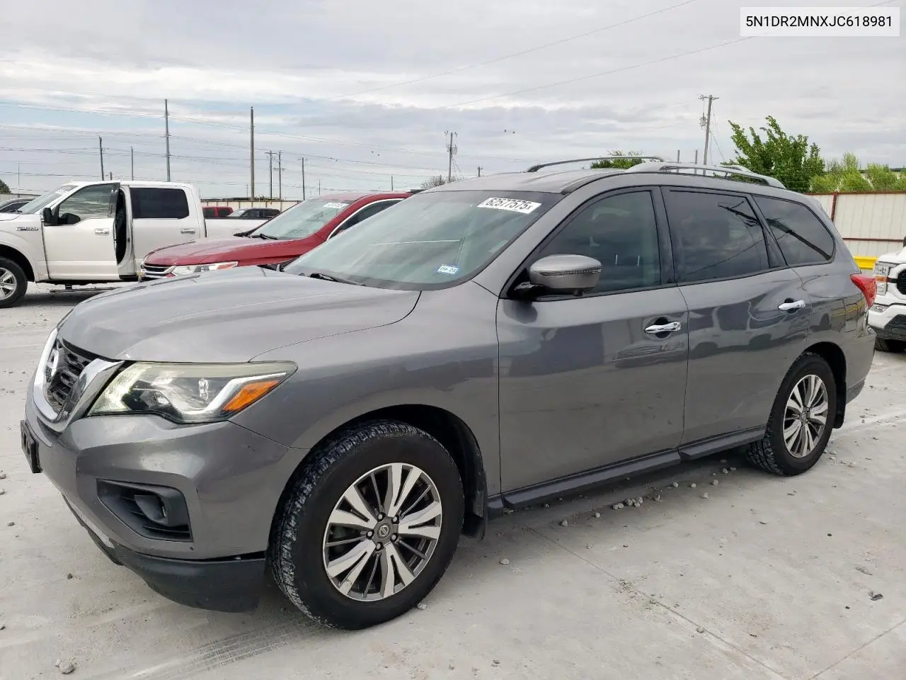 2018 Nissan Pathfinder S VIN: 5N1DR2MNXJC618981 Lot: 62577575