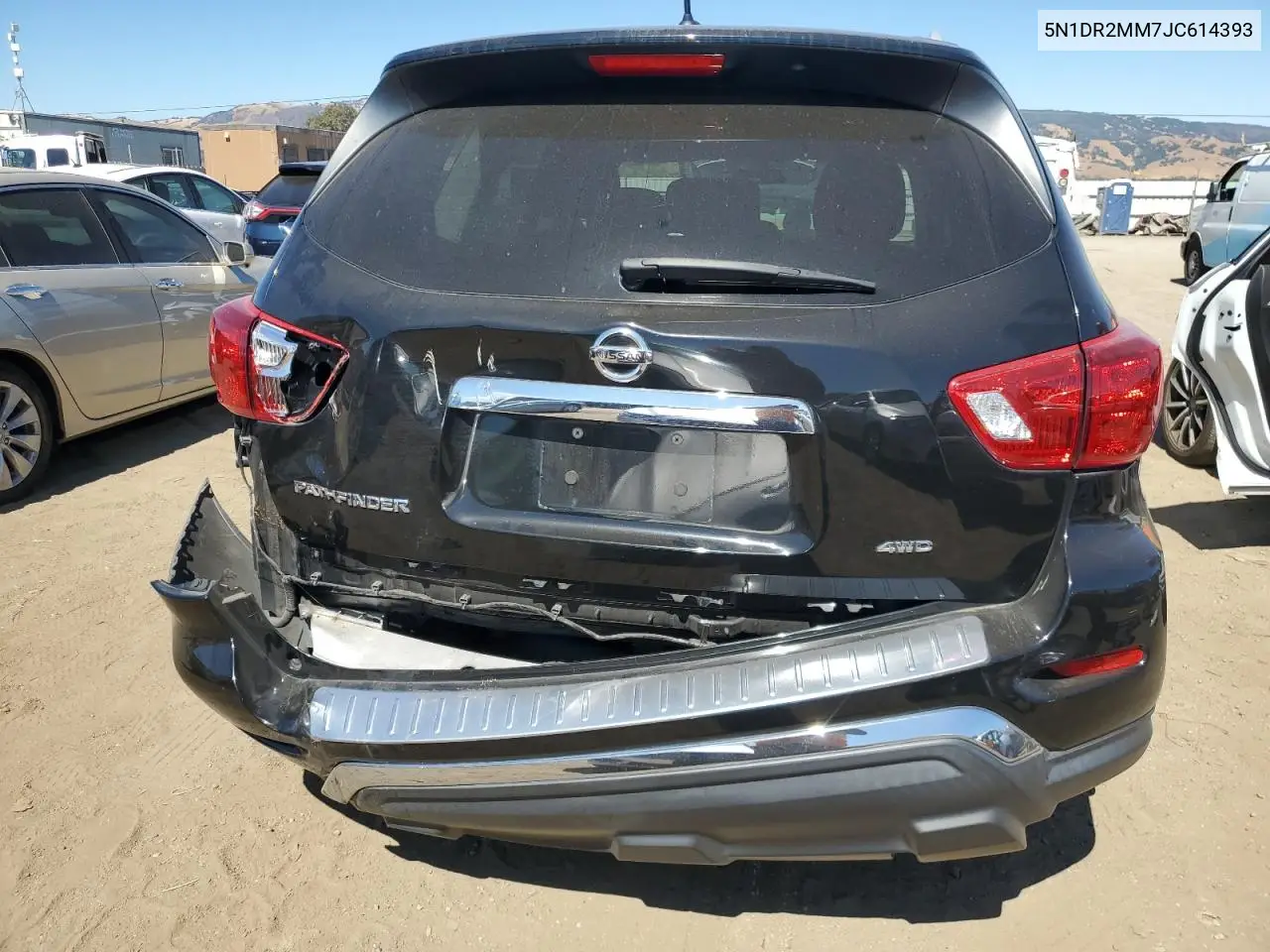 2018 Nissan Pathfinder S VIN: 5N1DR2MM7JC614393 Lot: 66220145