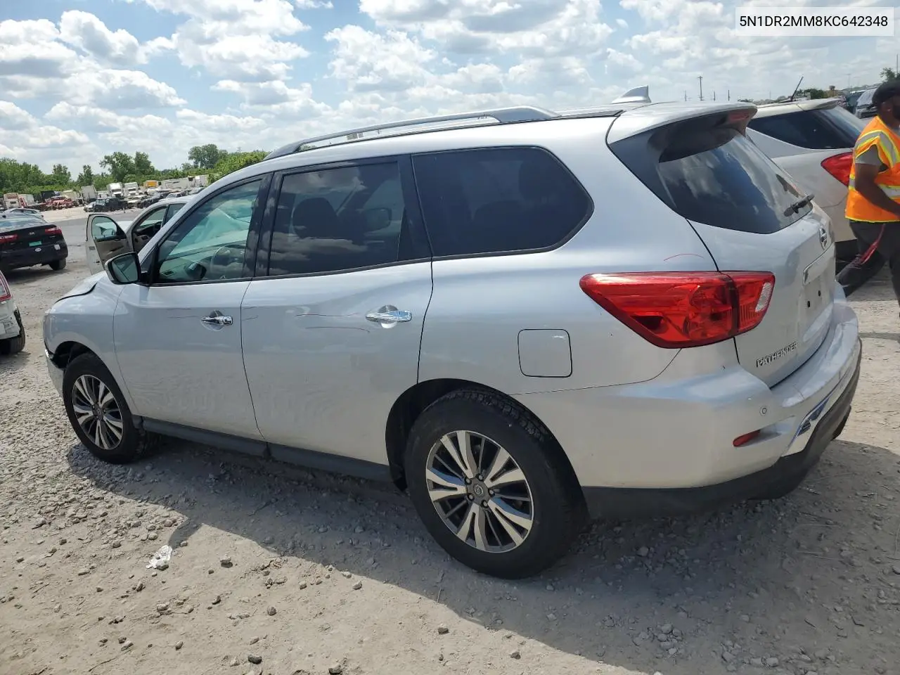 2019 Nissan Pathfinder S VIN: 5N1DR2MM8KC642348 Lot: 56502755