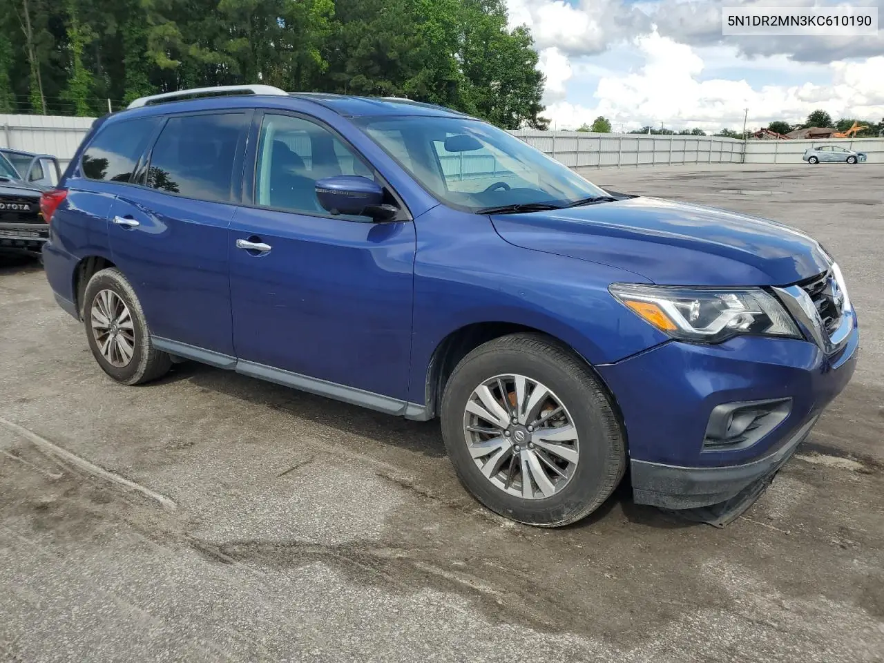 2019 Nissan Pathfinder S VIN: 5N1DR2MN3KC610190 Lot: 56862235