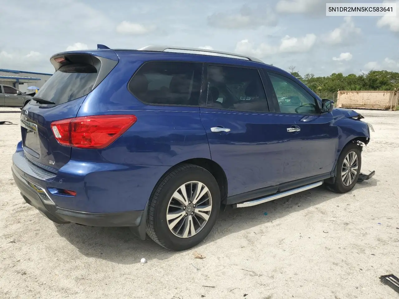 2019 Nissan Pathfinder S VIN: 5N1DR2MN5KC583641 Lot: 62843435
