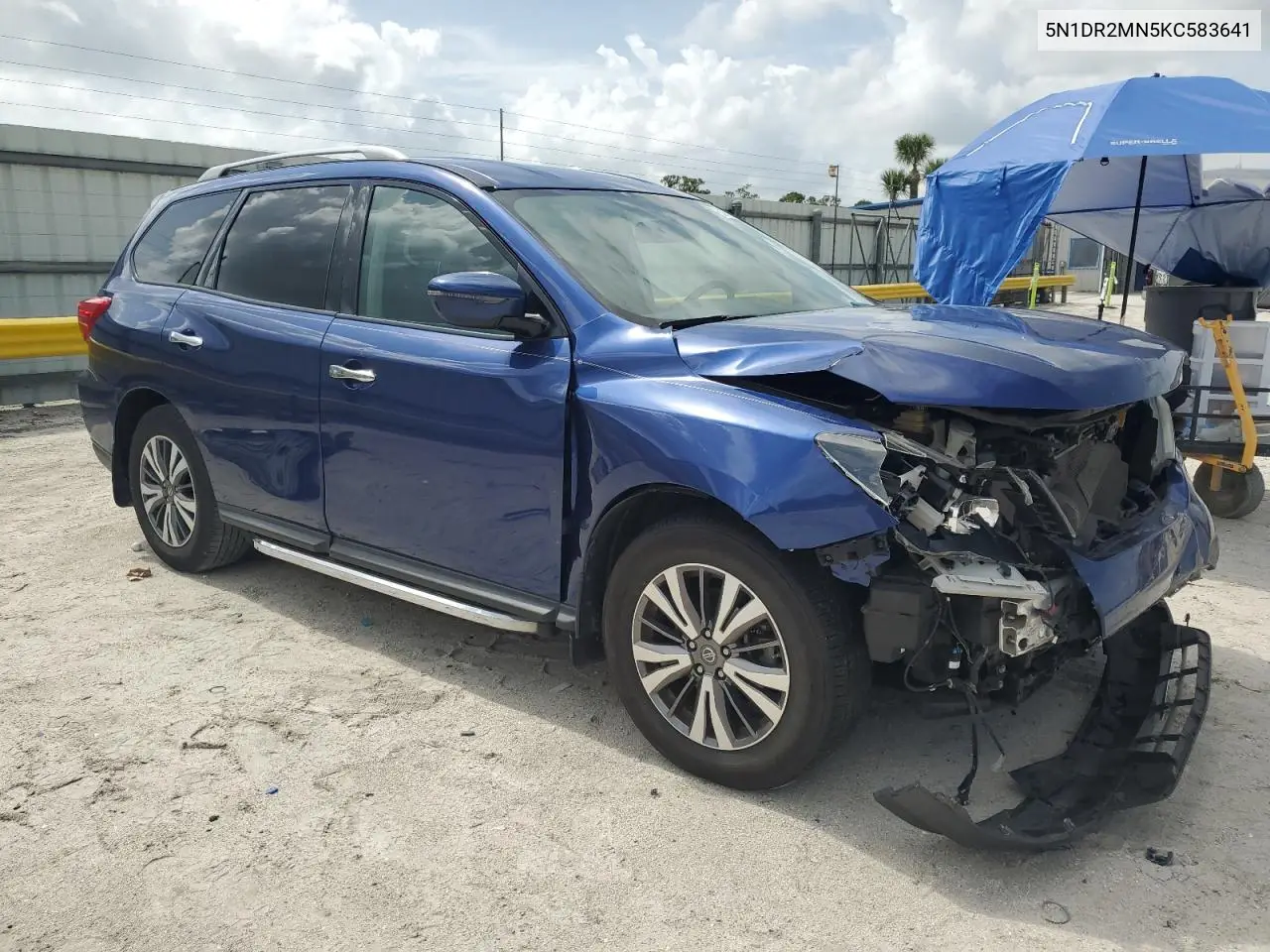2019 Nissan Pathfinder S VIN: 5N1DR2MN5KC583641 Lot: 62843435