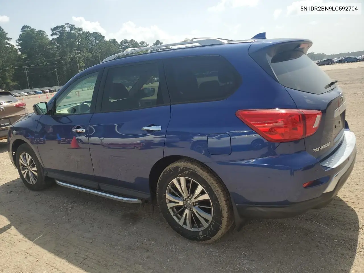 2020 Nissan Pathfinder Sv VIN: 5N1DR2BN9LC592704 Lot: 63242325