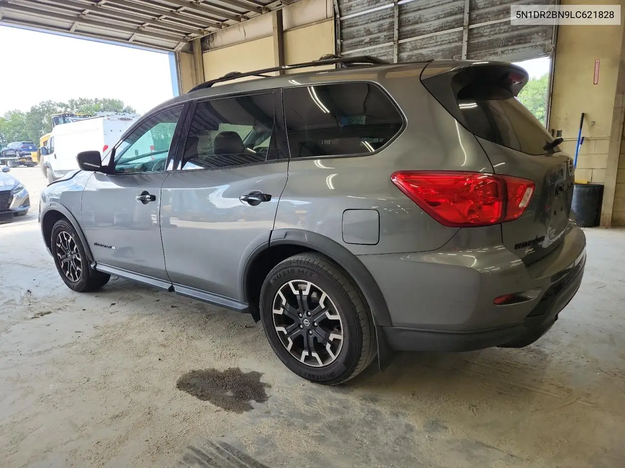 2020 Nissan Pathfinder Sv VIN: 5N1DR2BN9LC621828 Lot: 65835805