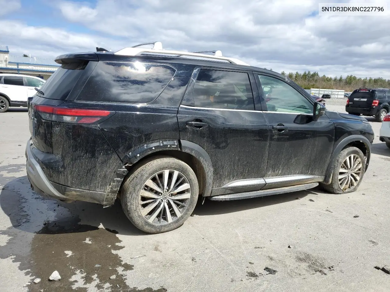 2022 Nissan Pathfinder Platinum VIN: 5N1DR3DK8NC227796 Lot: 53087075