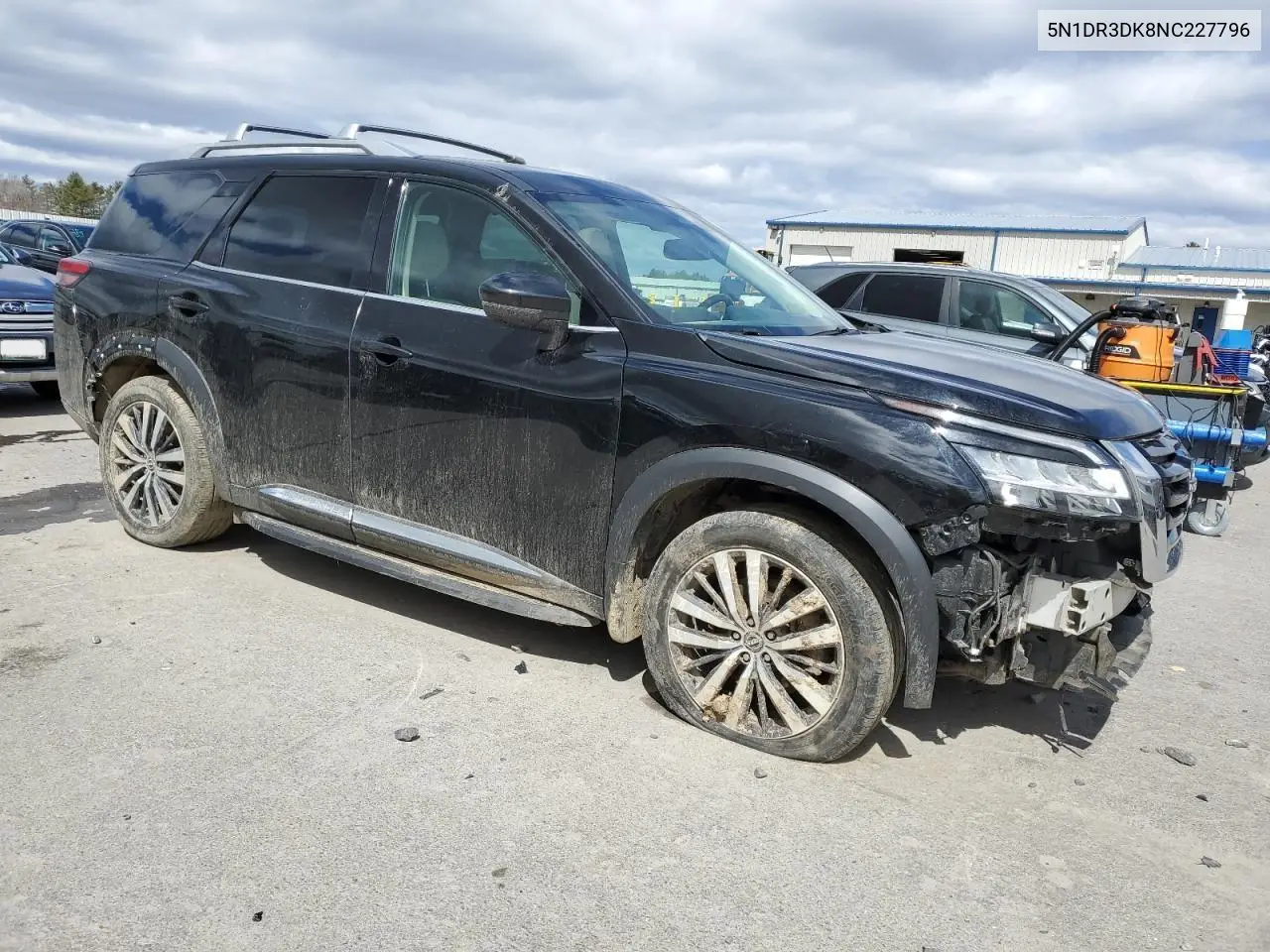 2022 Nissan Pathfinder Platinum VIN: 5N1DR3DK8NC227796 Lot: 53087075