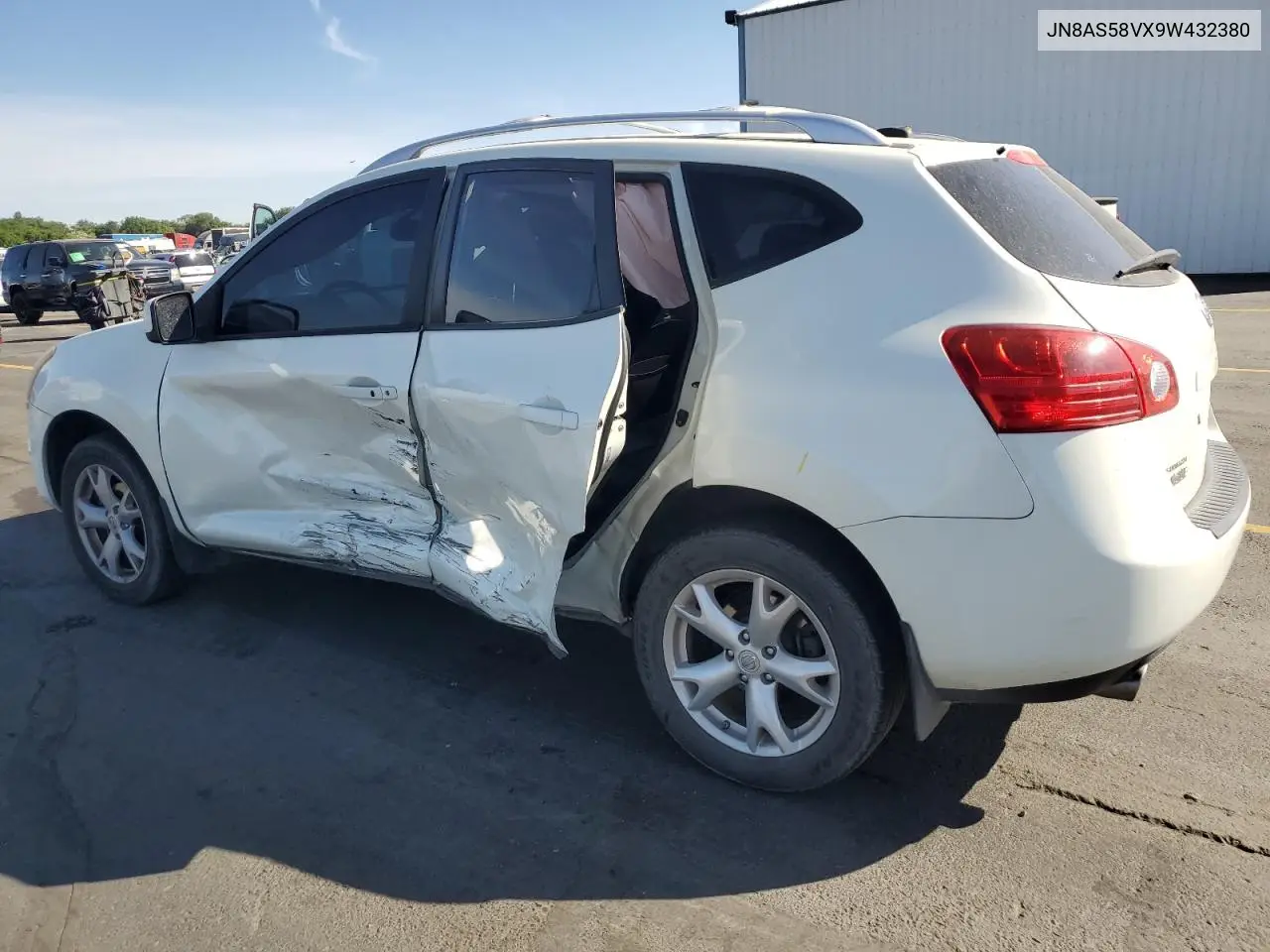 2009 Nissan Rogue S VIN: JN8AS58VX9W432380 Lot: 62502205