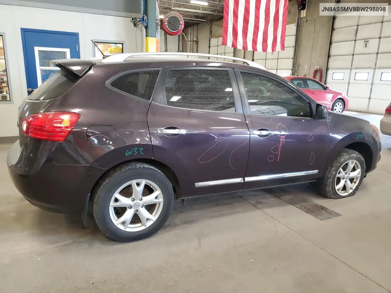 2011 Nissan Rogue S VIN: JN8AS5MV8BW298898 Lot: 56176535