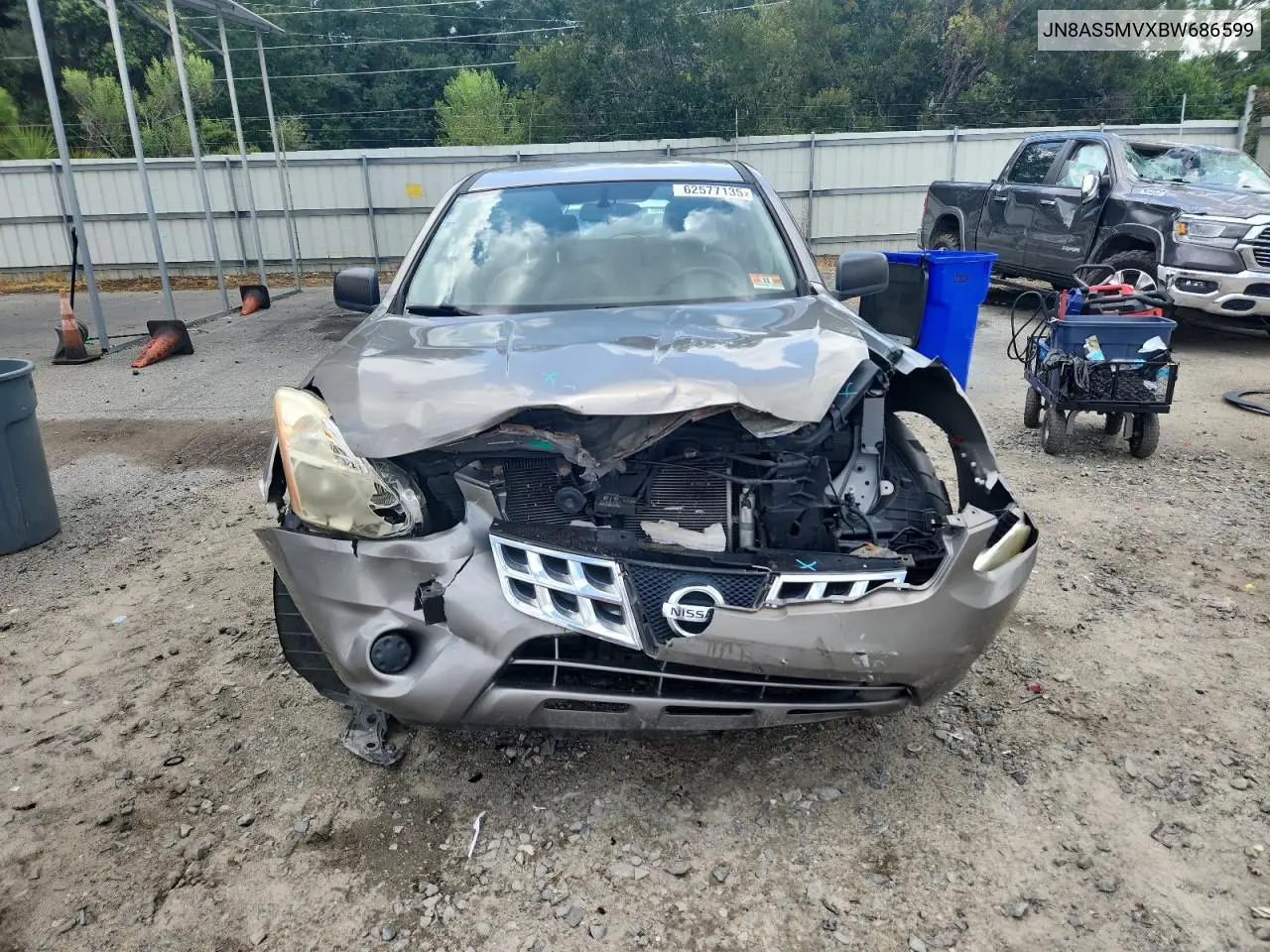 2011 Nissan Rogue S VIN: JN8AS5MVXBW686599 Lot: 62577135