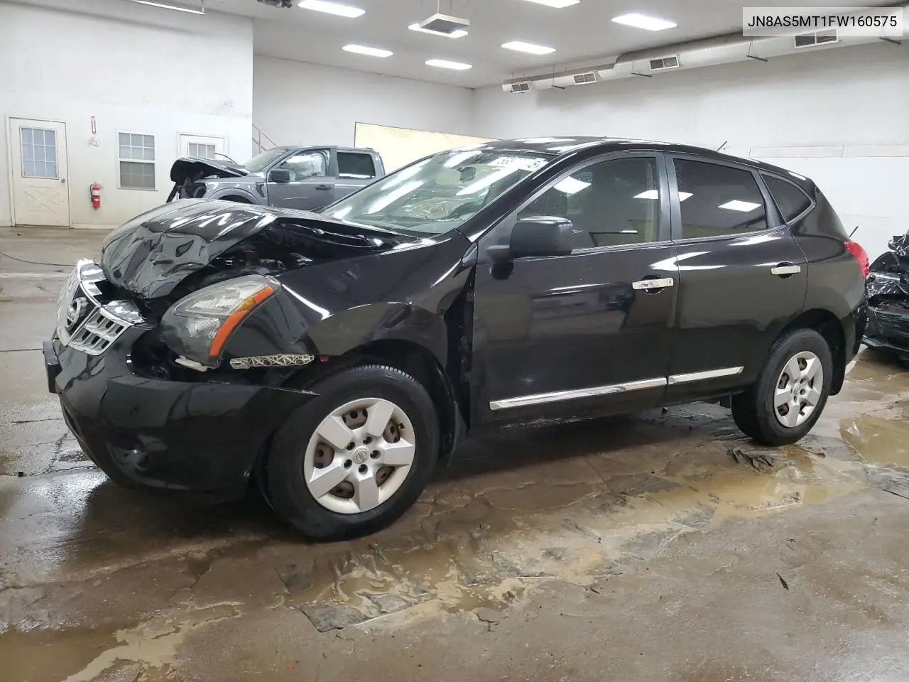 2015 Nissan Rogue Select S VIN: JN8AS5MT1FW160575 Lot: 56848945