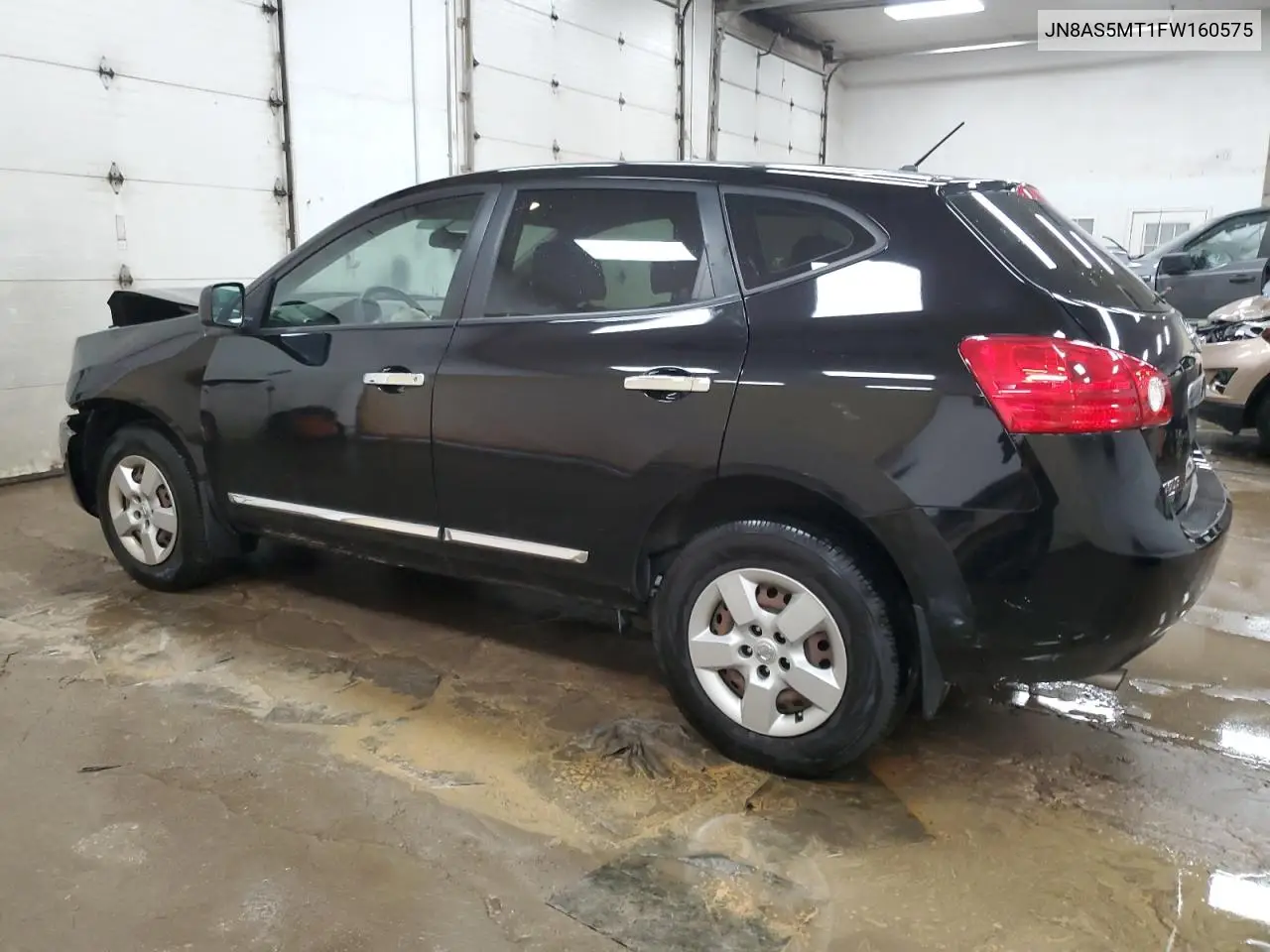 2015 Nissan Rogue Select S VIN: JN8AS5MT1FW160575 Lot: 56848945