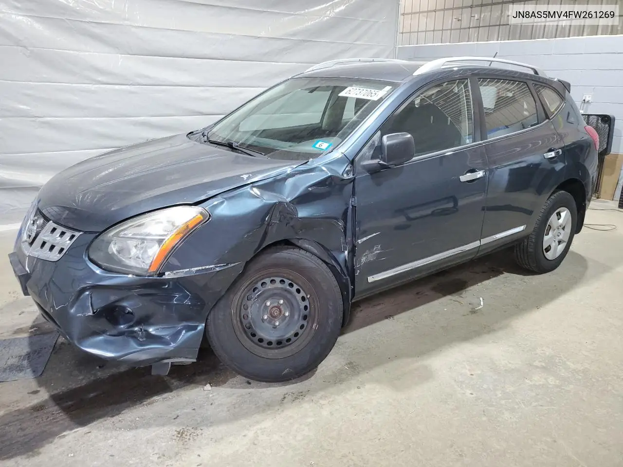 2015 Nissan Rogue Select S VIN: JN8AS5MV4FW261269 Lot: 62737065