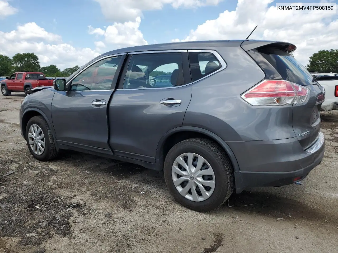 2015 Nissan Rogue S VIN: KNMAT2MV4FP508159 Lot: 62955405