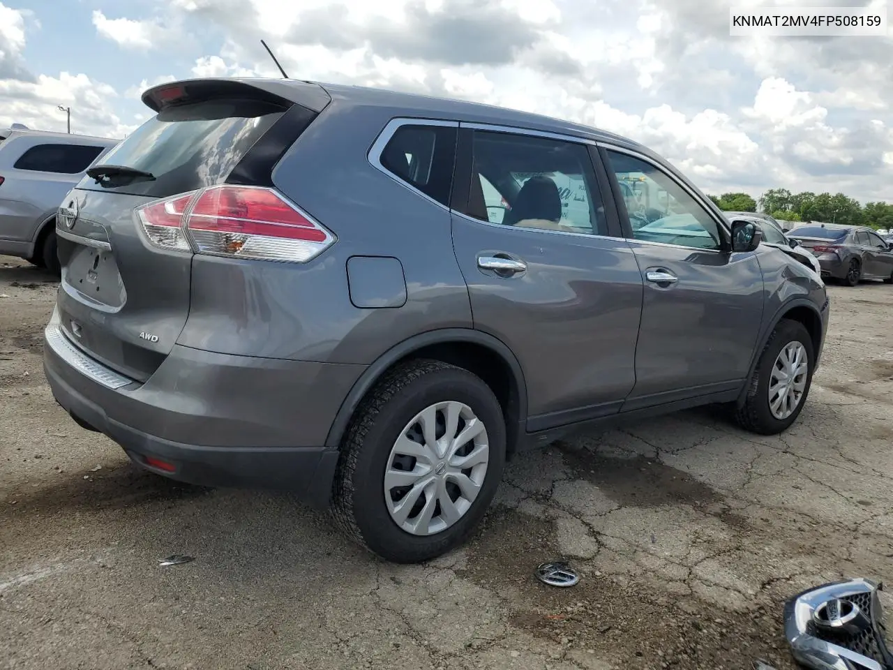 2015 Nissan Rogue S VIN: KNMAT2MV4FP508159 Lot: 62955405