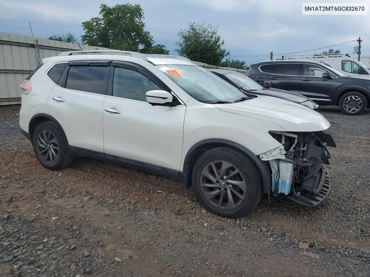 2016 Nissan Rogue S VIN: 5N1AT2MT6GC832670 Lot: 63051905