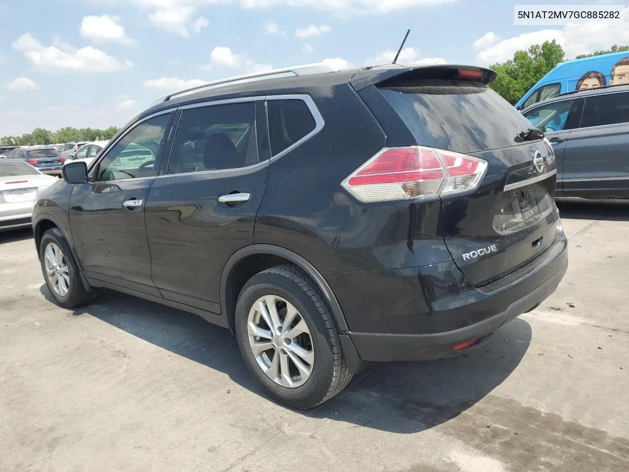 2016 Nissan Rogue S VIN: 5N1AT2MV7GC885282 Lot: 63121775
