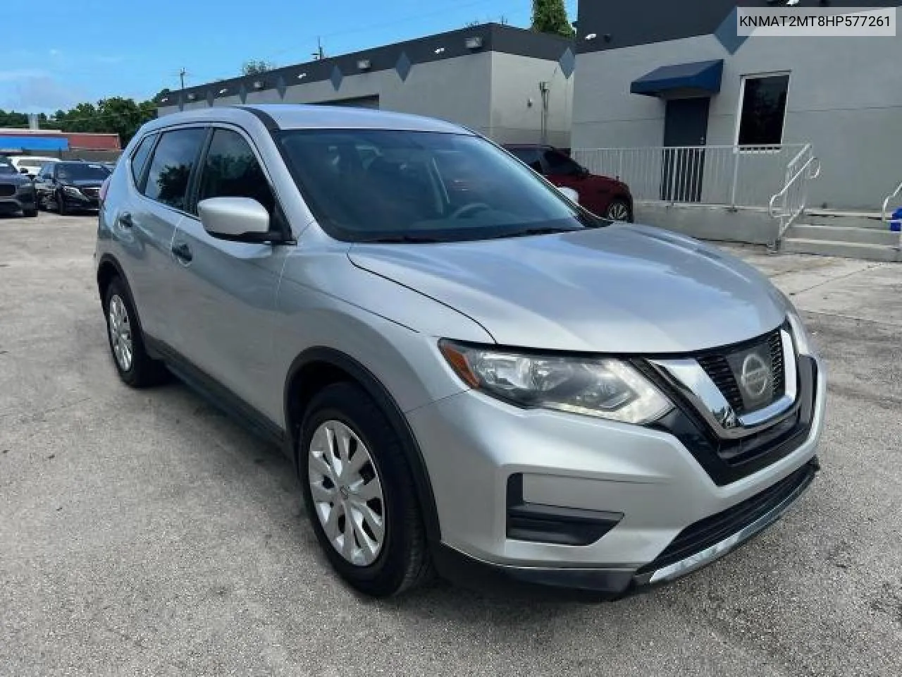 2017 Nissan Rogue S VIN: KNMAT2MT8HP577261 Lot: 42252345