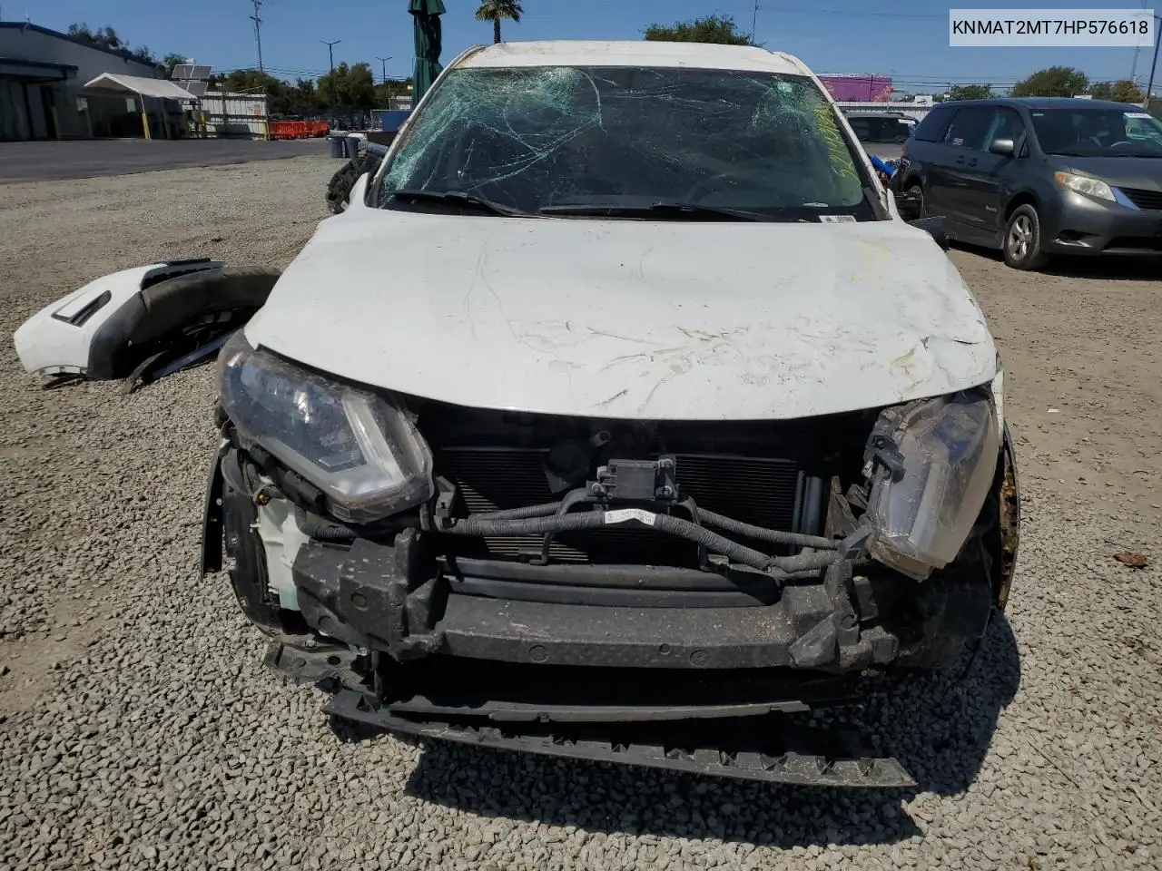 2017 Nissan Rogue S VIN: KNMAT2MT7HP576618 Lot: 52143125
