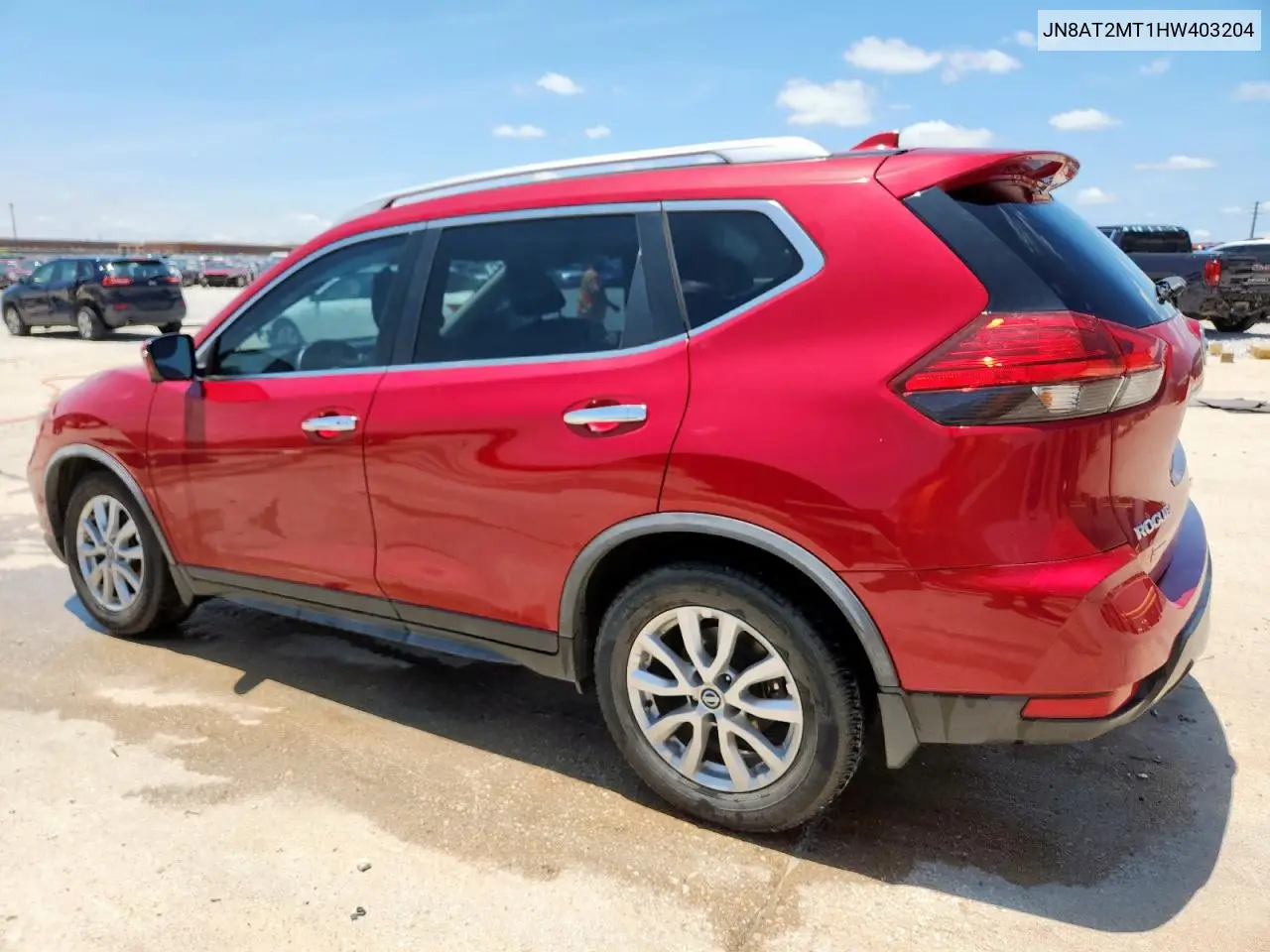 2017 Nissan Rogue S VIN: JN8AT2MT1HW403204 Lot: 58997575