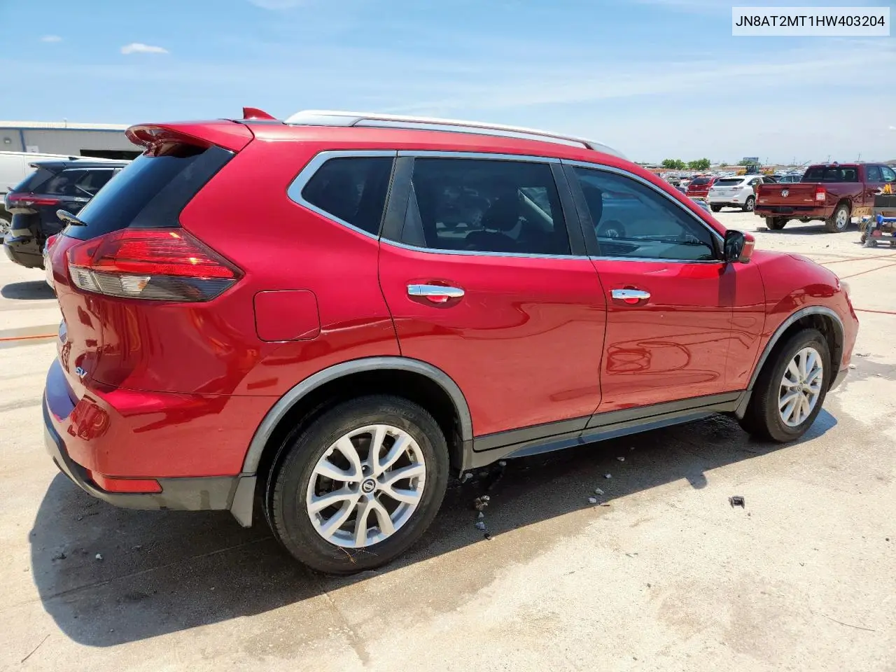2017 Nissan Rogue S VIN: JN8AT2MT1HW403204 Lot: 58997575